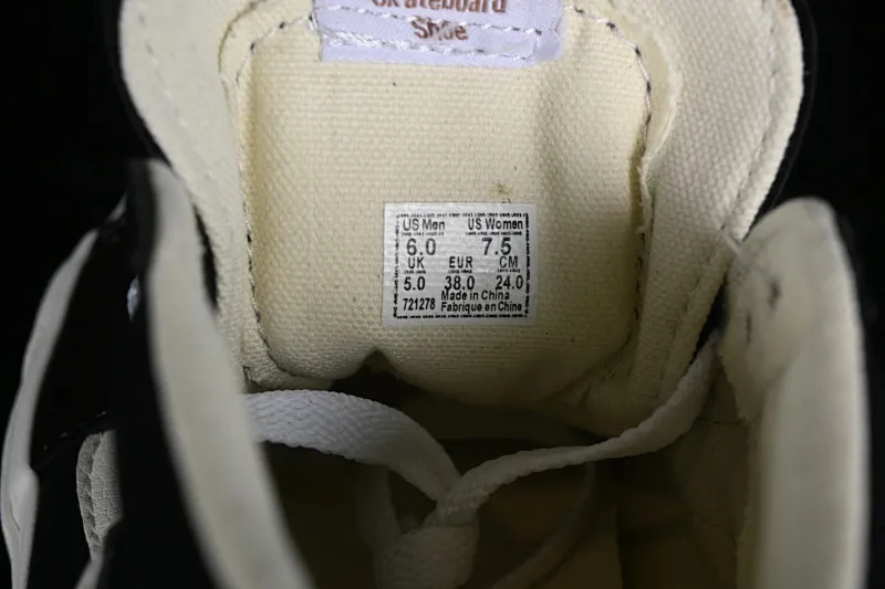 All categories Vans Vans series Vans Mid Vans China Vans SK8-Hi VR3 Vans official environmentally friendly black and white mid-top classic simple casual canvas shoes VN0A4UWIVNE